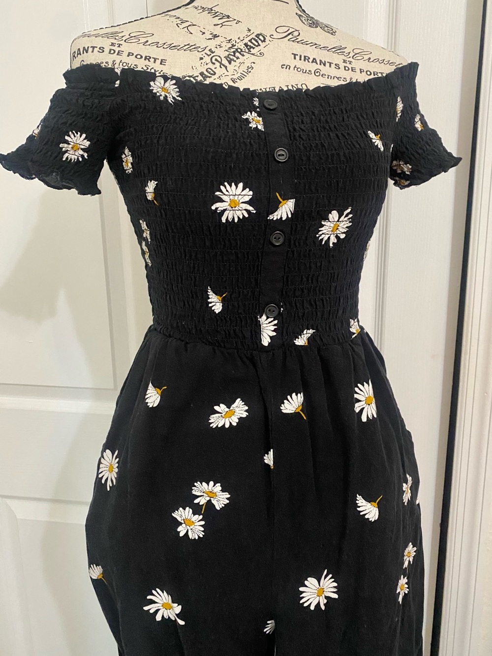 Black Off-Shoulder Daisy Print Jumpsuit